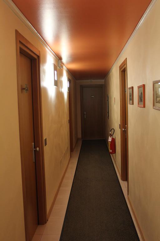 Hotel Al Sole - Enjoy Holiday Cavaion Veronese Exterior photo